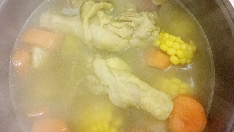 爱心鸡腿汤