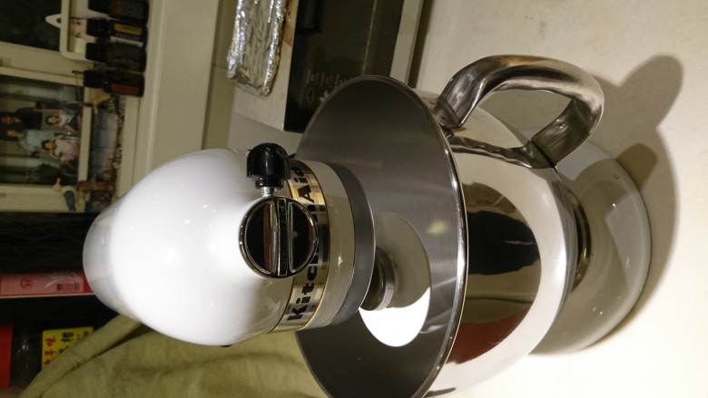 米淋土司,廚師機!我的是kitchenAid!她是小白!