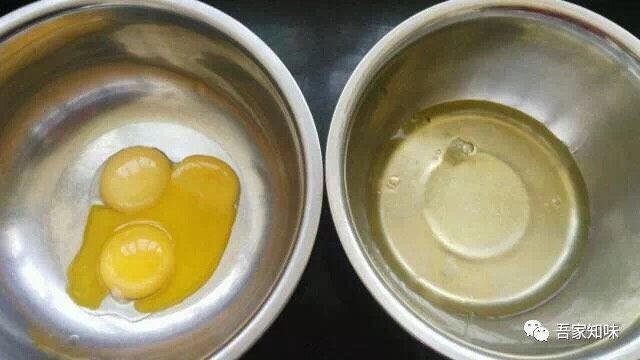 超高颜值转印蛋白糖马琳糖,将材料分别提前准备好。需要注意,<a style='color:red;display:inline-block;' href='/shicai/ 17'>蛋清</a>里不能混入蛋黄,打蛋盆和打蛋头不能有任何水和油。
