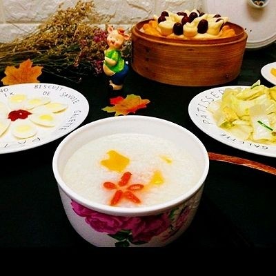 一锅出&枣花馍+红薯枸杞粥
,早餐杠杠的