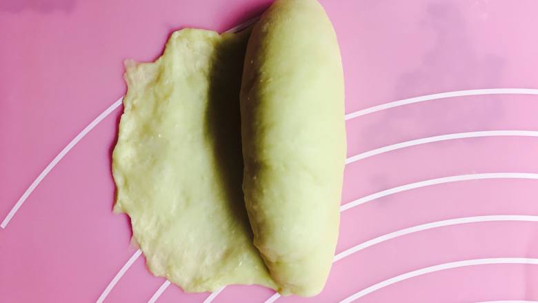 肉松面包(波兰种),牛舌型下端按薄