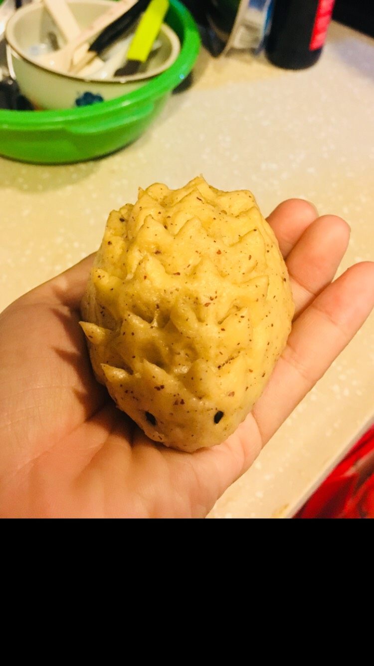 红枣燕麦仁红糖馒头,出锅了,宝宝喜欢得不得了,红枣燕麦仁红糖馒头,吃起来香喷喷