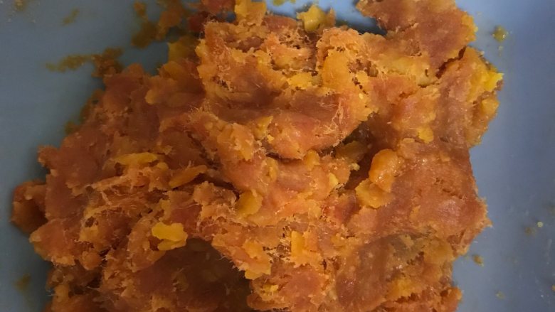 网红青团,清明果,艾草团,取25克每个搓成球备用