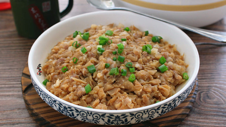 萝卜干肉饼饭