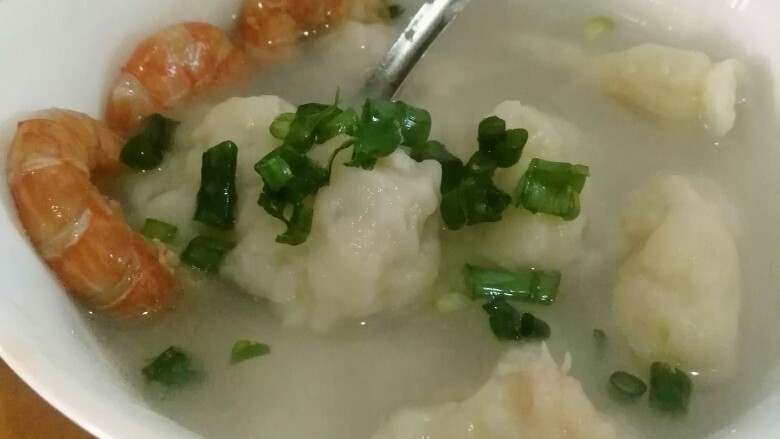 家常虾仁面疙瘩