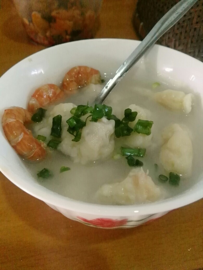 家常虾仁面疙瘩