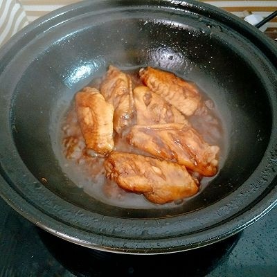 可乐鸡翅,大火翻炒收汁