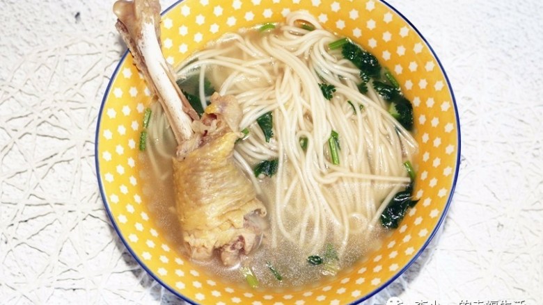 鸡汤面,简单美味,有营养!