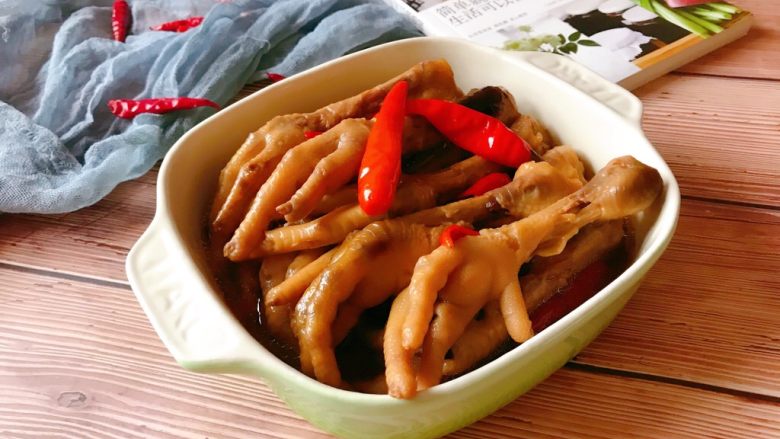 电饭煲+川香鸡爪