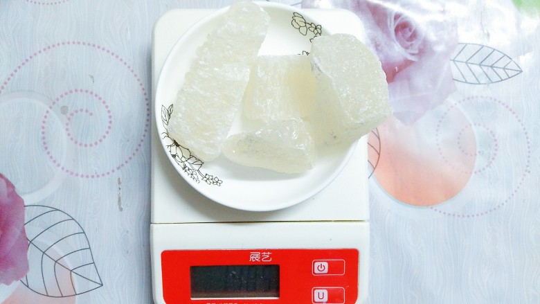 香橙芒果草莓牛奶西米露,150g<a style='color:red;display:inline-block;' href='/shicai/ 866'>冰糖</a>！