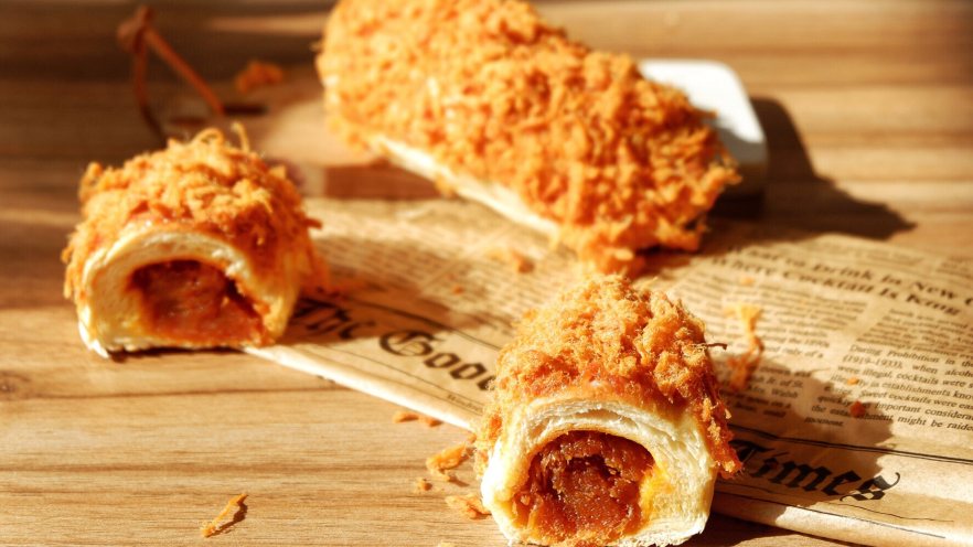 辣松，松多多面包卷