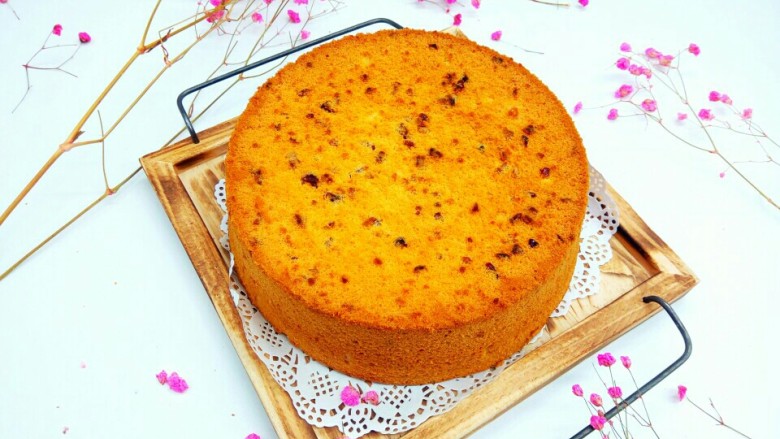 蔓越莓戚风蛋糕,漂亮吧!味道也不错哦!