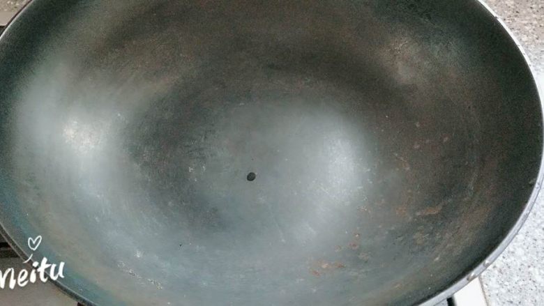 孜然豆干炒肉丝,从新热锅