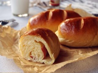 肉桂培根芝士面包卷