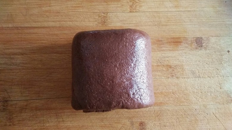 真的脏脏包?蒸的脏脏包!,折成方形,然后再次擀开,重复9、10、11步骤一至二次。
