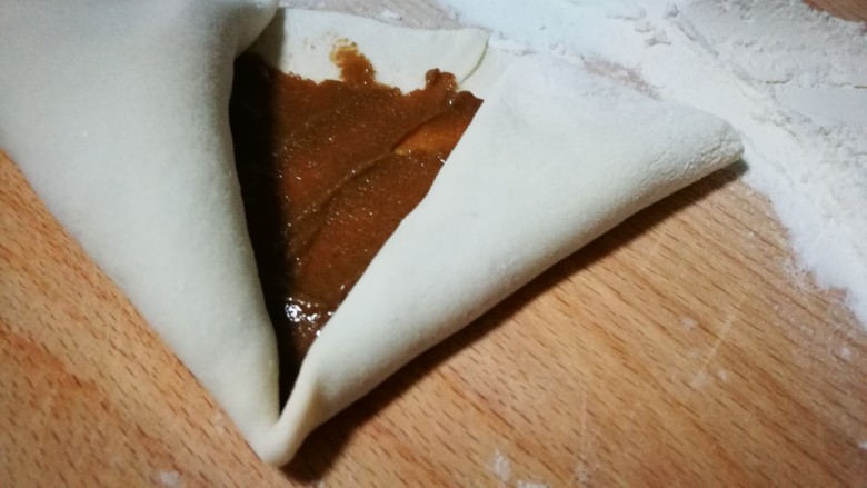 香甜诱人~芝麻酱糖饼,从另一边也卷起来
