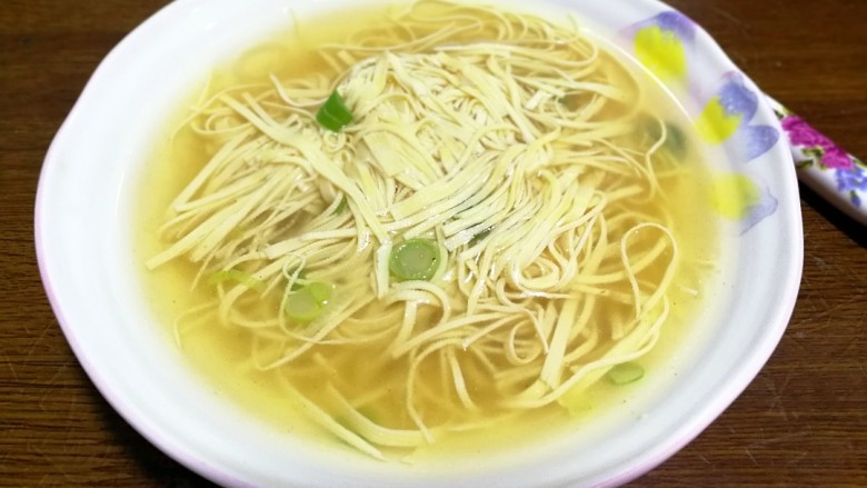 香葱麻油豆丝快手汤