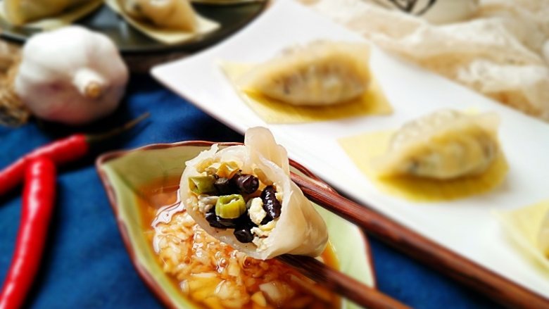 三鲜蒸饺,自己种的无公害豆角真好吃!