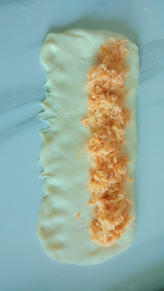 全麦肉松棒棒,放入适量<a style='color:red;display:inline-block;' href='/shicai/ 432'>肉松</a>,喜欢多一点可以多放