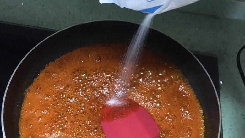 懒人四川辣椒酱,最后放盐. 搞掂