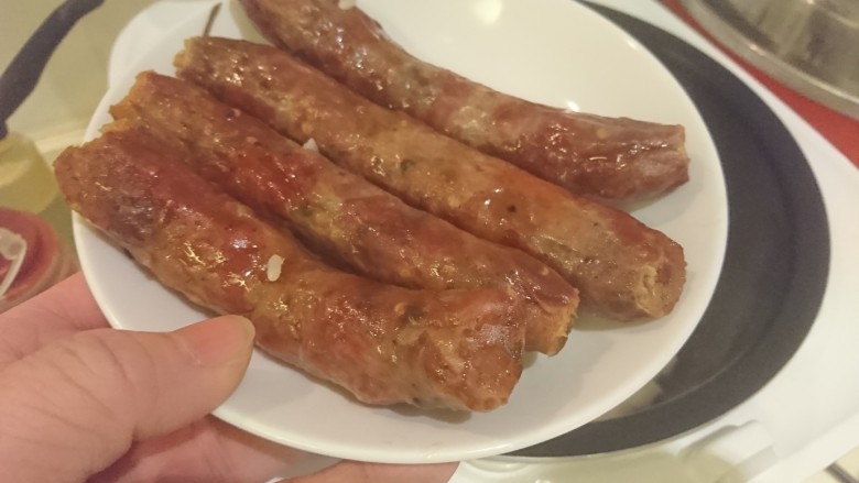 电饭煲+腊味饭,辣味臘腸夾出