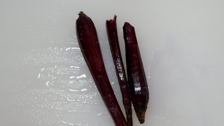轻食低卡便当—黑椒烤蔬菜,紫胡萝整根或者对半切开都可以