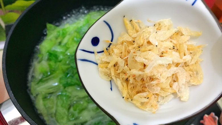 暖冬系列の清欢~生菜萝卜丝虾皮鸡蛋汤,下虾皮