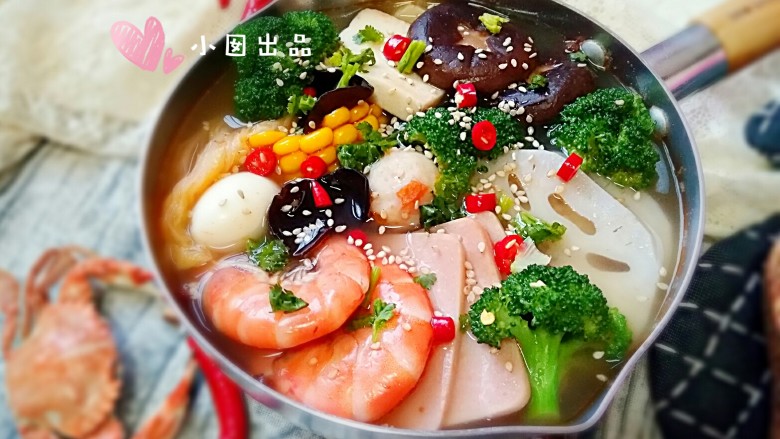 骨汤海鲜冒菜,大寒节气,让一锅热腾腾的冒菜温暖你!