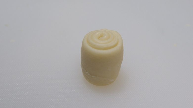 紫米老婆饼(不用醒面,不用揉出膜),卷起来