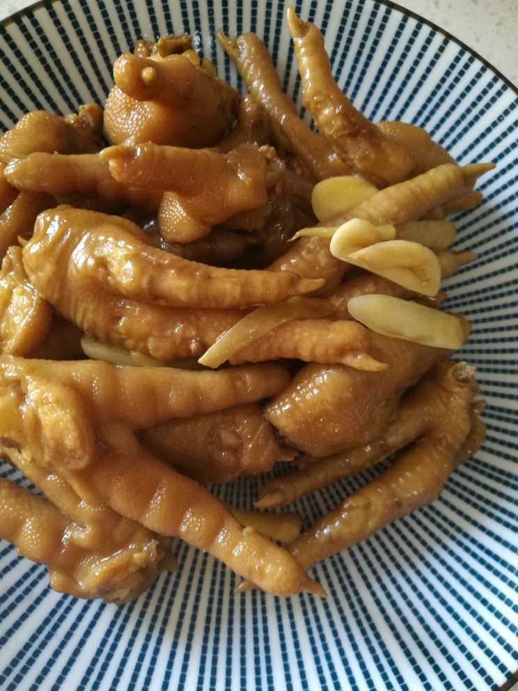卤鸡爪