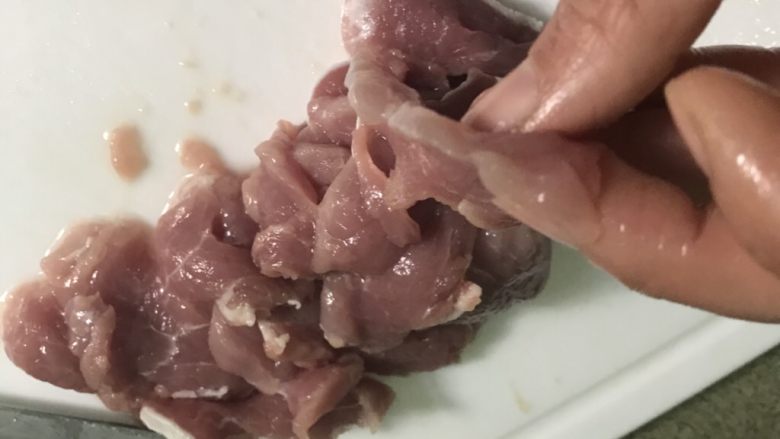 水煮肉片,切3毫米左右的薄片