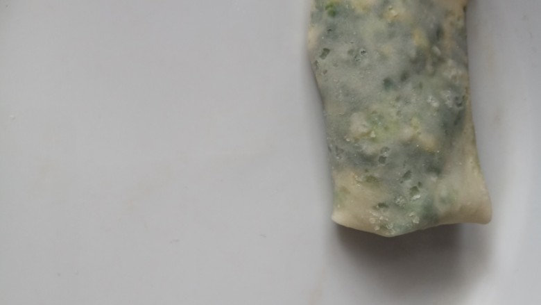 仿春卷,包成类似春卷