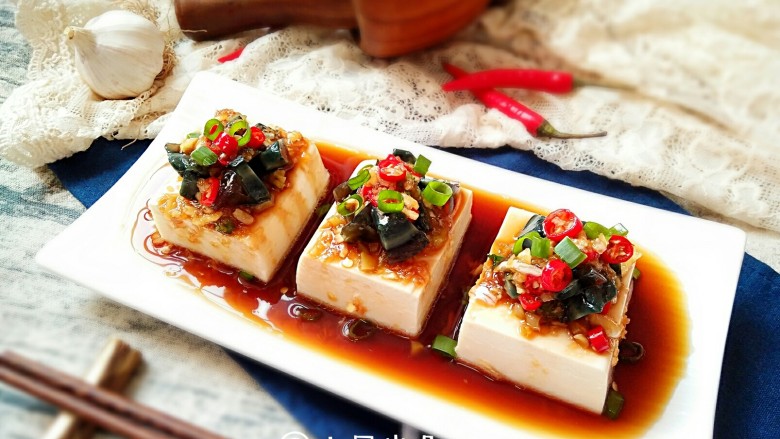 皮蛋豆腐,成品。