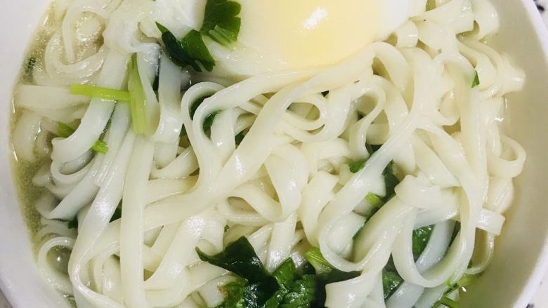 三人份汤面,好了 吃面暖暖的！