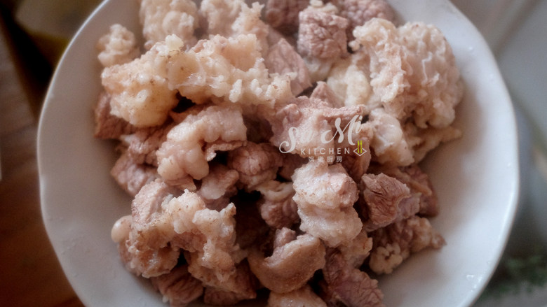 牛肉炖土豆(私房菜),沥水控干待用