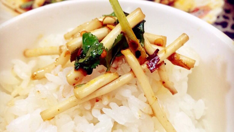 野菜~凉拌折耳根,来碗白米饭,超下饭,饭遭殃的爽口菜