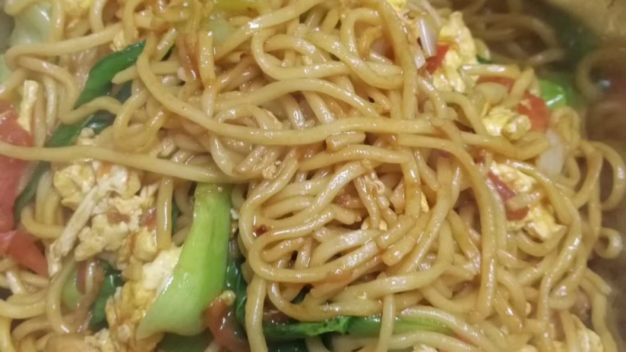 成本五元的炒面三人份，十分钟搞定