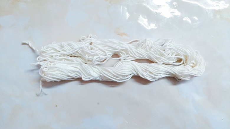 芭蕉叶黑糯米骨,买一把捆粽子用的棉绳!