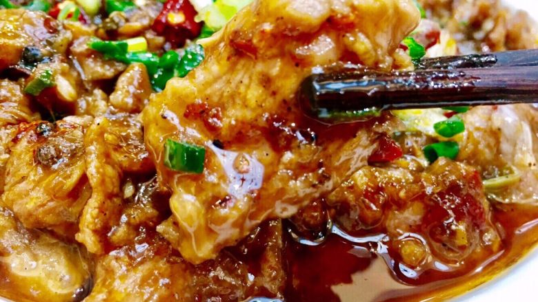 无辣不欢之水煮肉片,赶快夹一块解馋吧……!