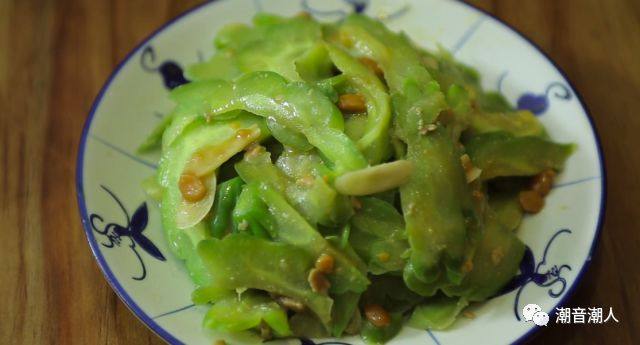 豆酱炒苦瓜,❥ 成品完成，拍照享用吧