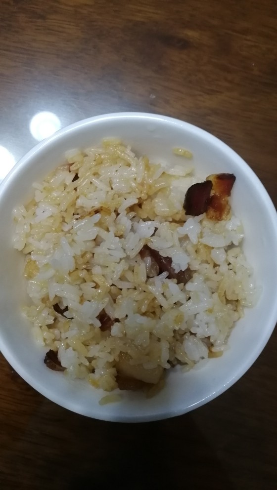 腊味饭,一碗腊味饭就做好了，特别简单，