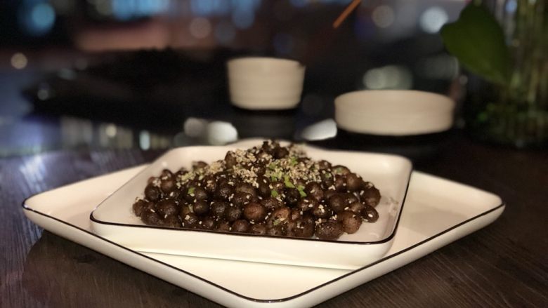 香爆山药籽,香喷喷,拍照的人表示想先来一大口✌🏻