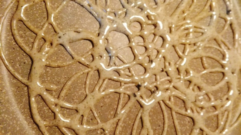 ins网红蕾丝鸡蛋卷,同上面原味的制作过程相同的方法制作;