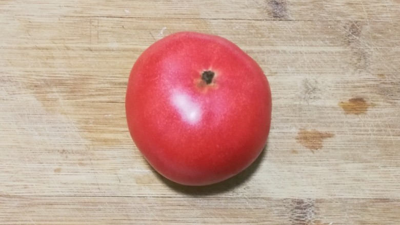 金枝玉叶香鲜榨菜番茄蛋花汤
,洗净<a style='color:red;display:inline-block;' href='/shicai/ 59'>番茄</a>