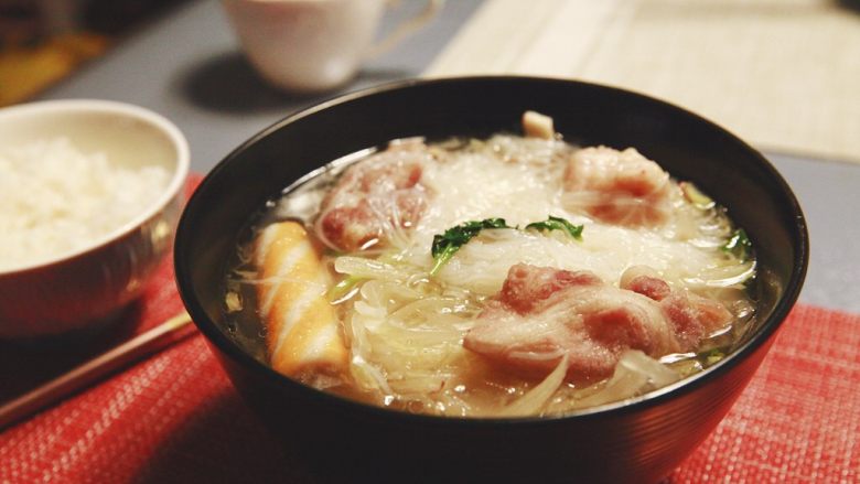 羊肉丸子萝卜酸菜粉丝砂锅