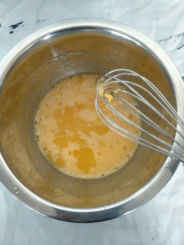 自己配无添加华夫饼粉,接着搅拌均匀