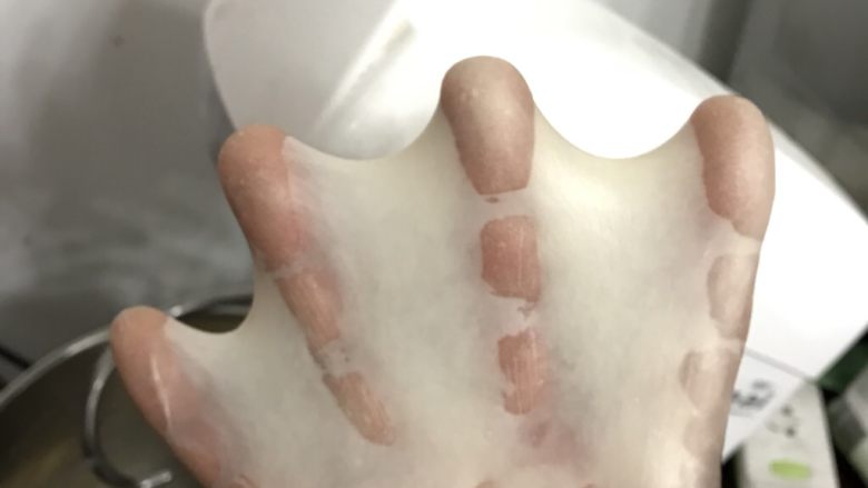 70%蜂蜜蛋白吐司,2 档转5档揉出比较结实的手套膜