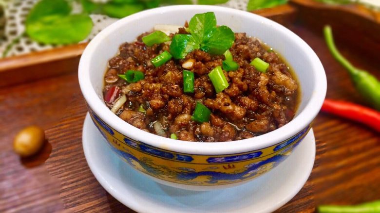 好滋味炸酱肉沫（馅）,酱香味浓郁，可做菜肴也可做配料！