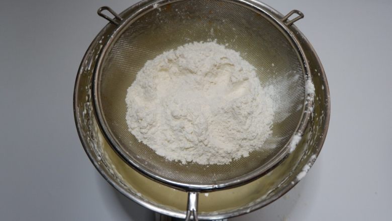 卡通狮子麦芬蛋糕,,