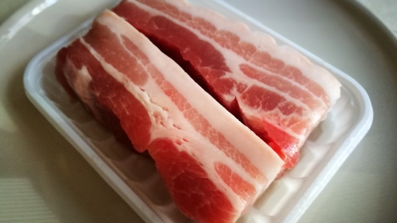 无法拒绝的下饭菜~回锅肉,<a style='color:red;display:inline-block;' href='/shicai/ 428'>五花肉</a>